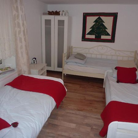 Kowalowka Apartment Mirsk Bagian luar foto
